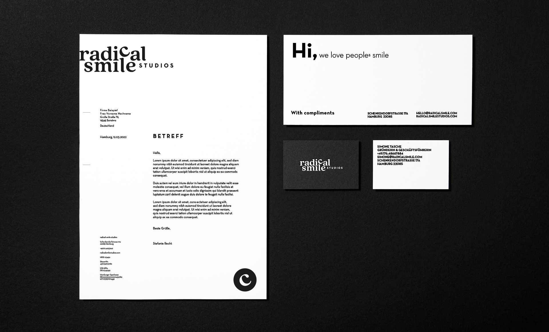 221101_RadicalSmile_Case_Brandpack_Website_02a